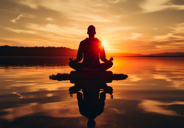 Unlocking Growth Through Manifestation Coaching and Mindful Living